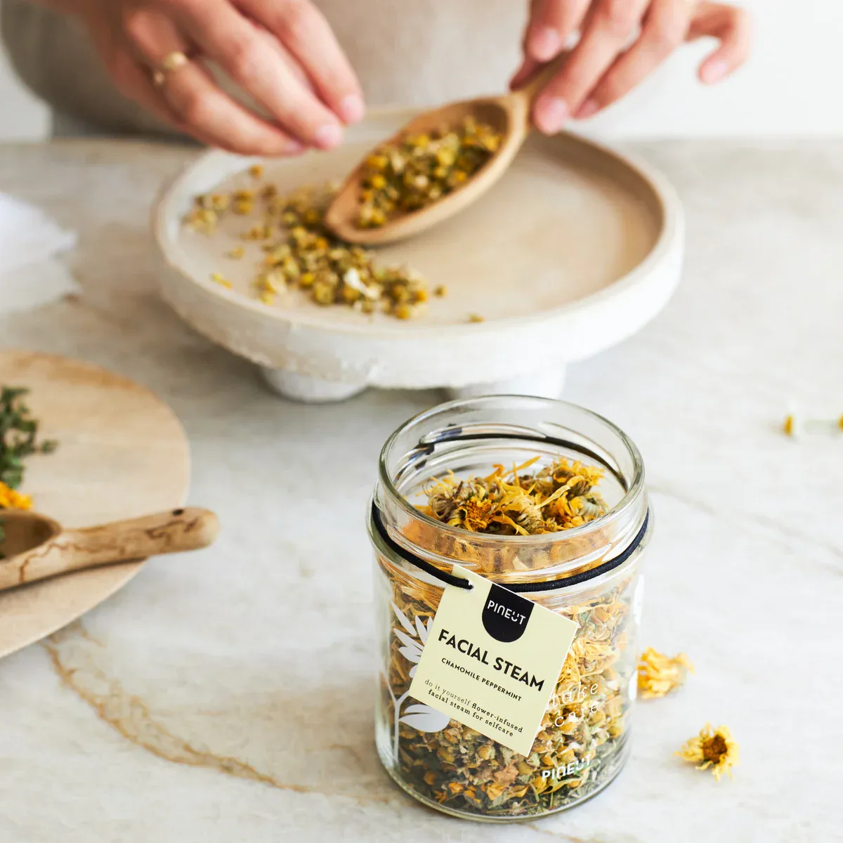 Pineut – Facial Steam, Kamille & Pepermunt, 21gr