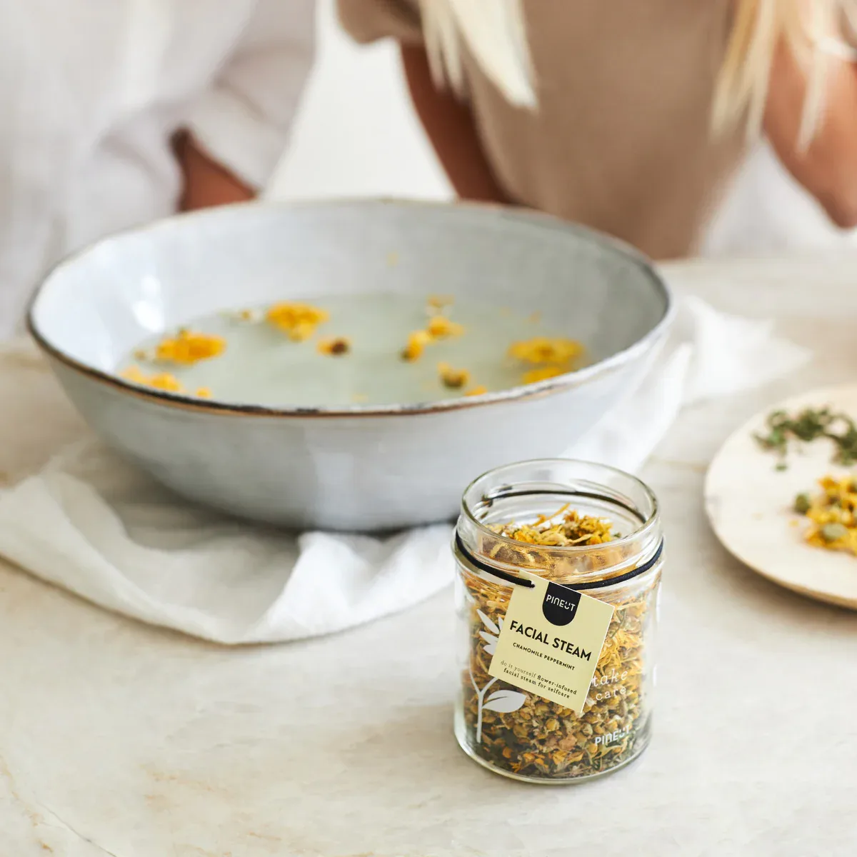 Pineut – Facial Steam, Kamille & Pepermunt, 21gr