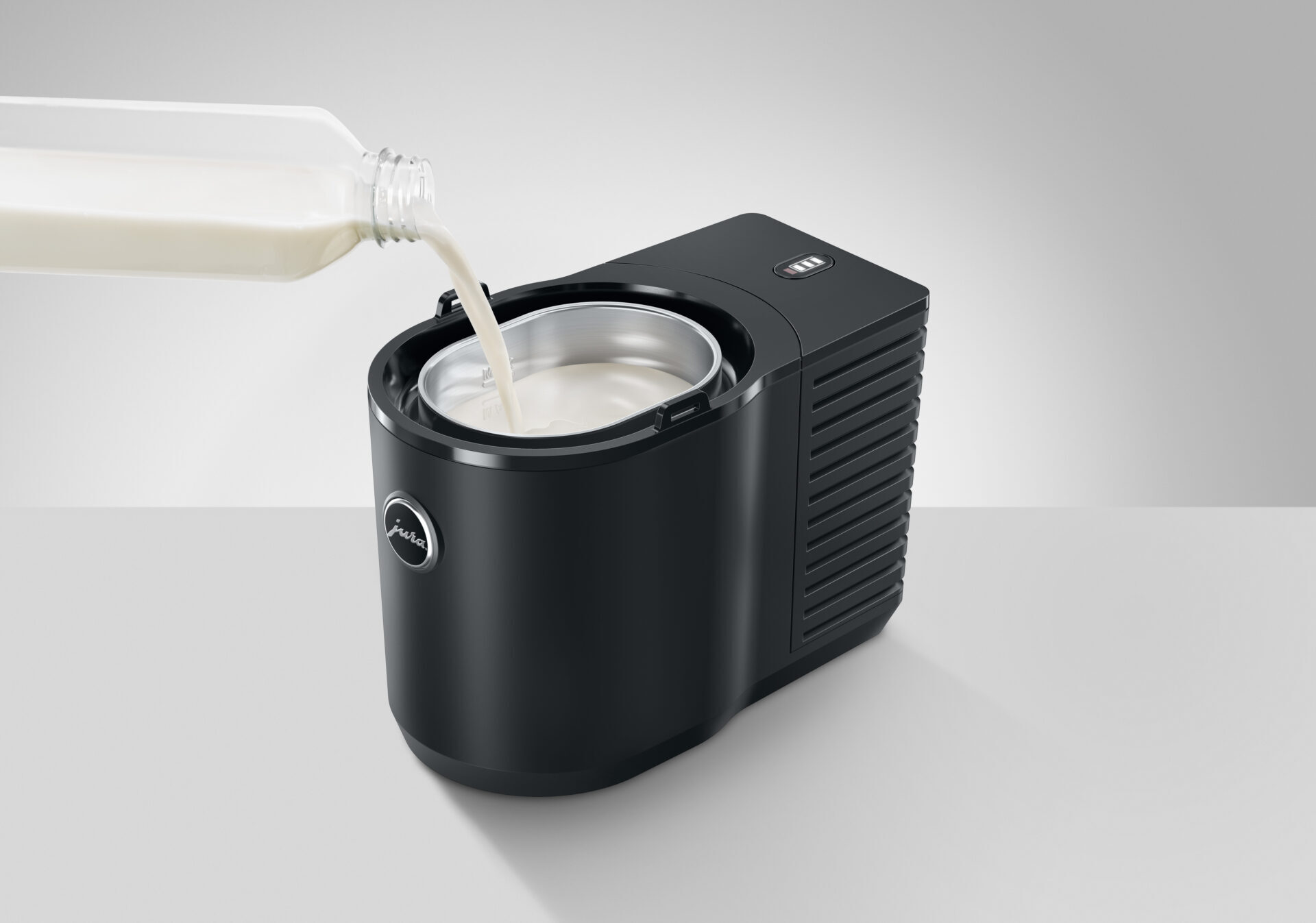 JURA Cool Control Zwart 1.0L (EB)
