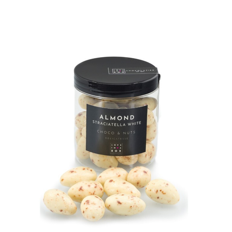 Love in a box - Chocolade Amandel Stracciatella, 150gr