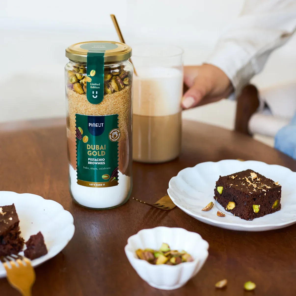 Pineut - Brownie Mix Dubai Gold, 356 gr