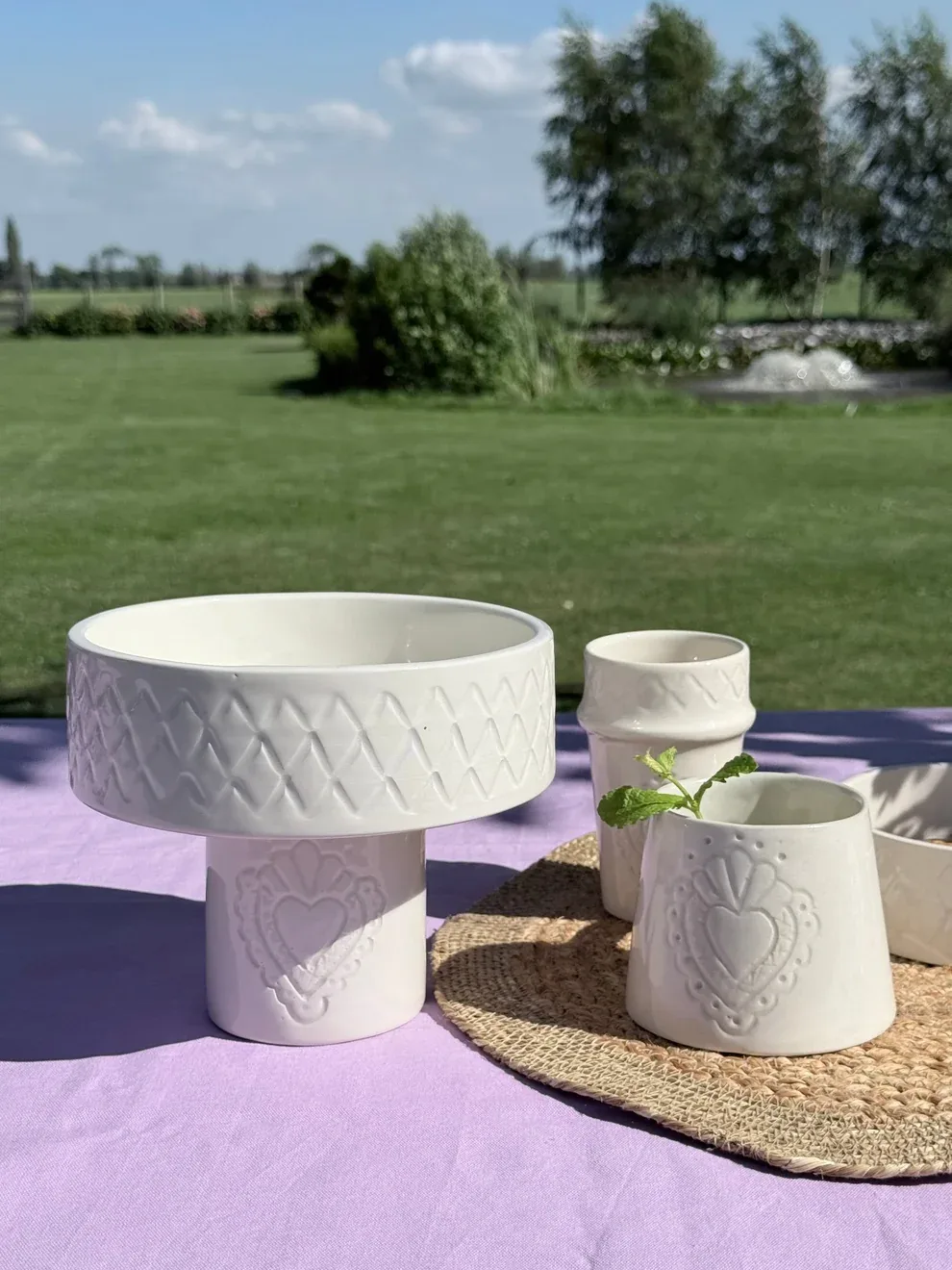 Sus.Studio - Medina Love schaal op voet, Ø 18cm, wit