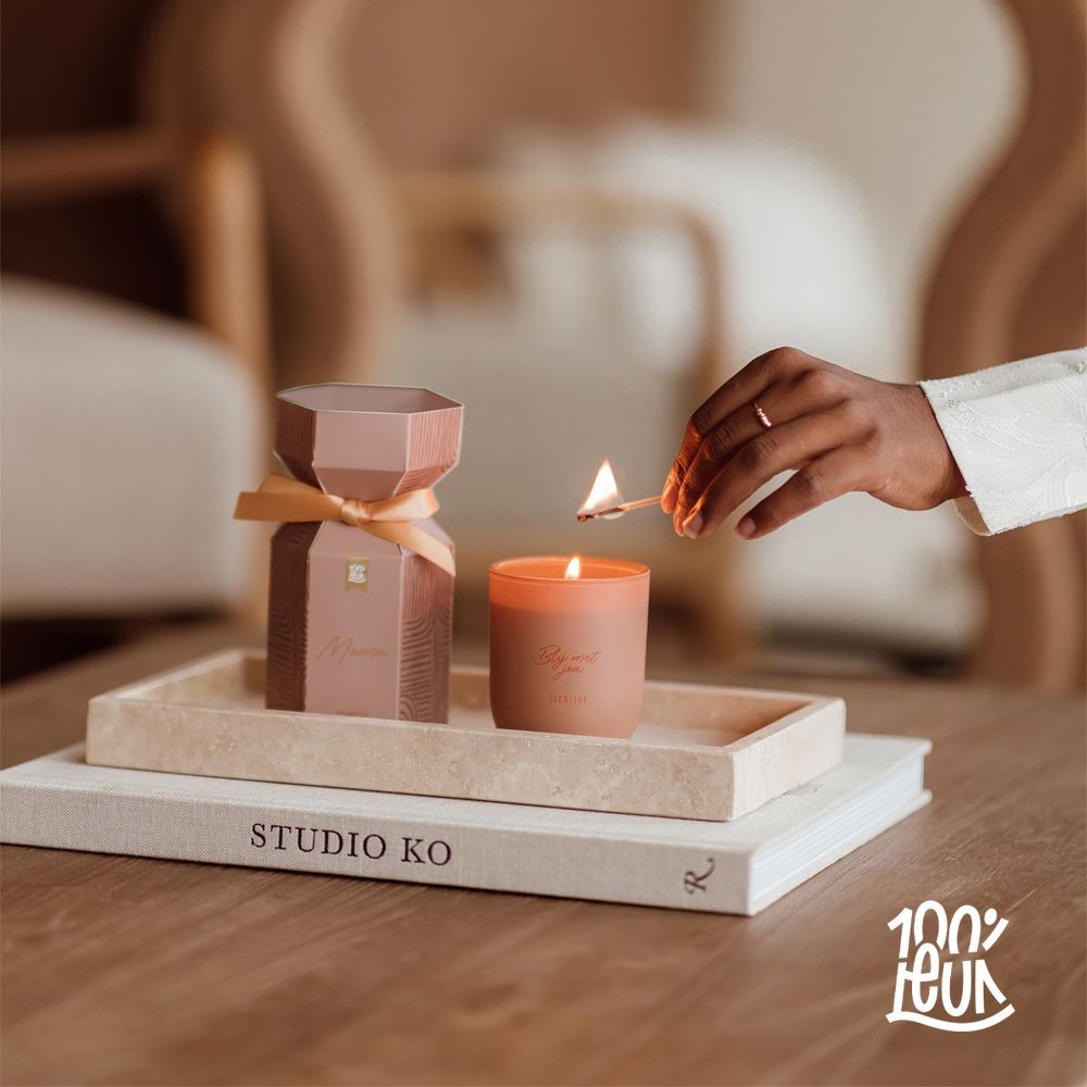 Geurkaars in cadeauverpakking 'Mama' – 100% Leuk