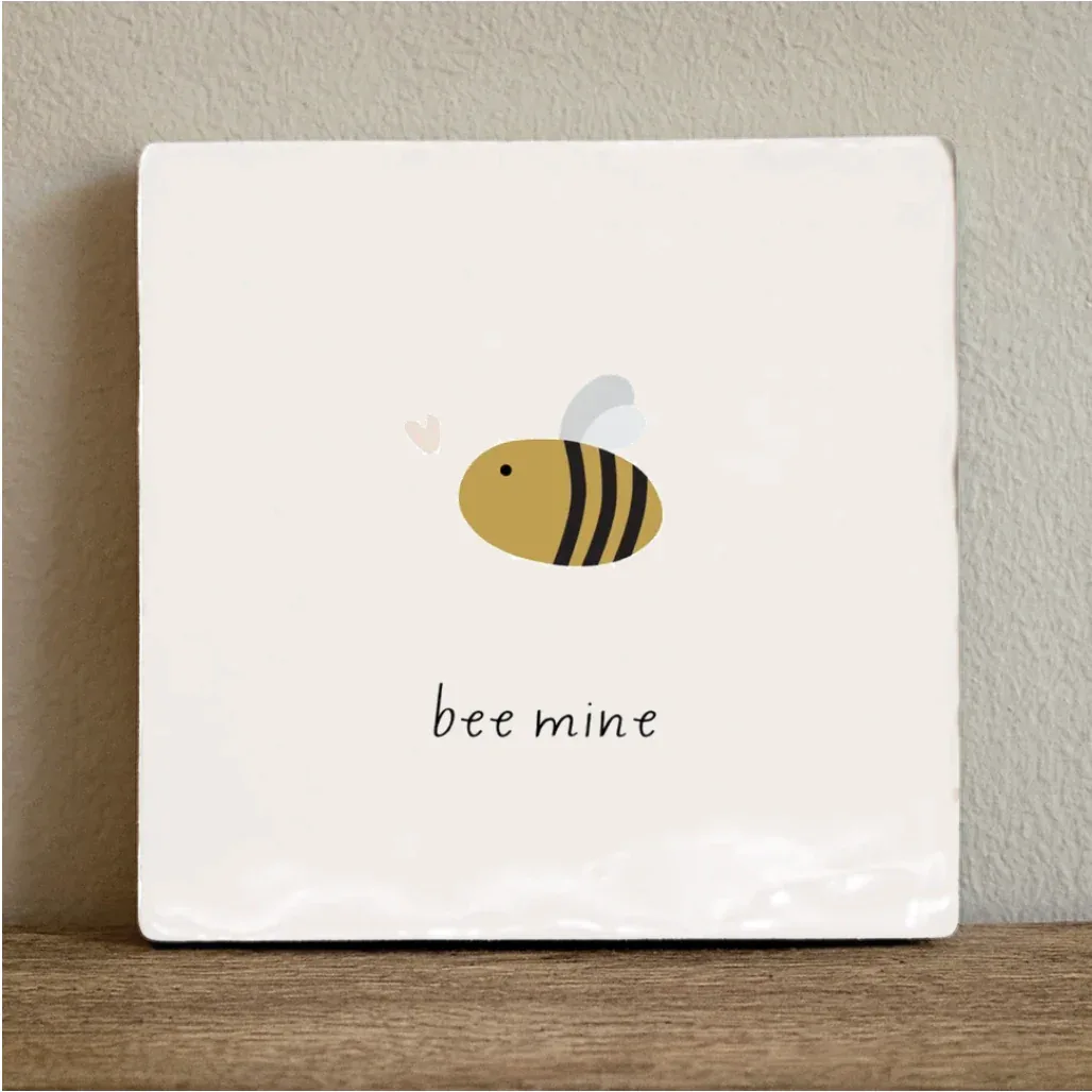 Label2x - Tegeltje 'Bee mine'
