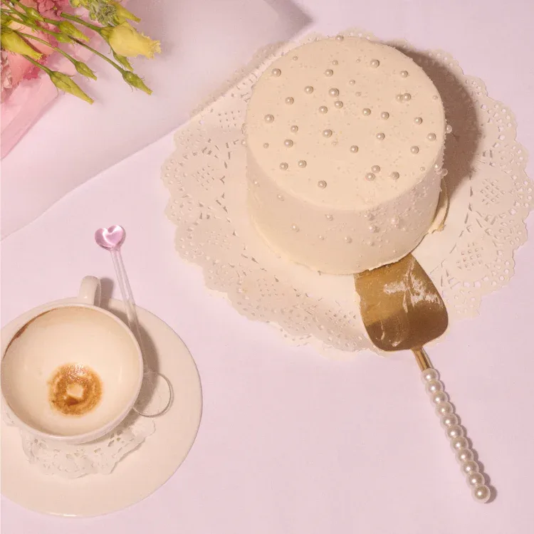 Lepelclub, Pearl Cake Server