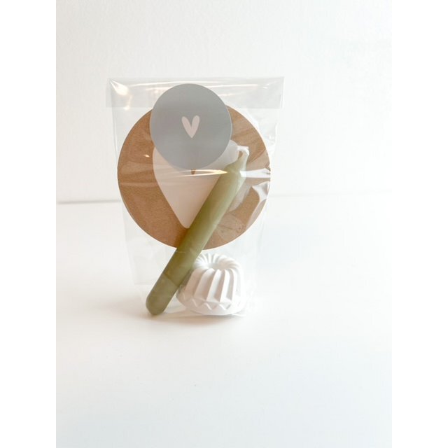 Mini Cadeautje Staand, Hart Camel