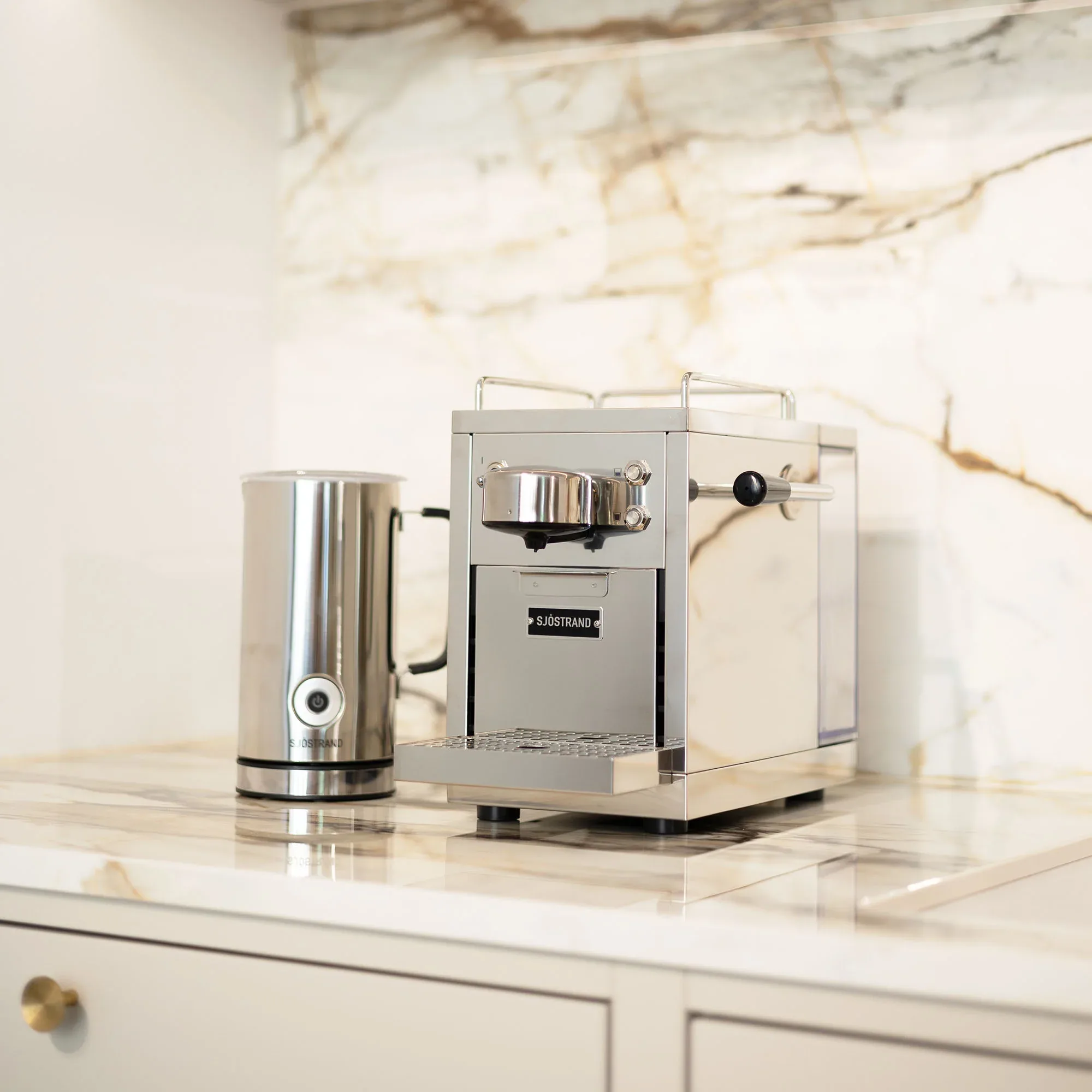 Sjöstrand - Melkopschuimer, Steel